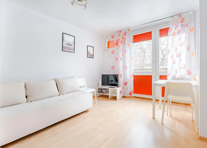 Grzybowska Str Apt City Center